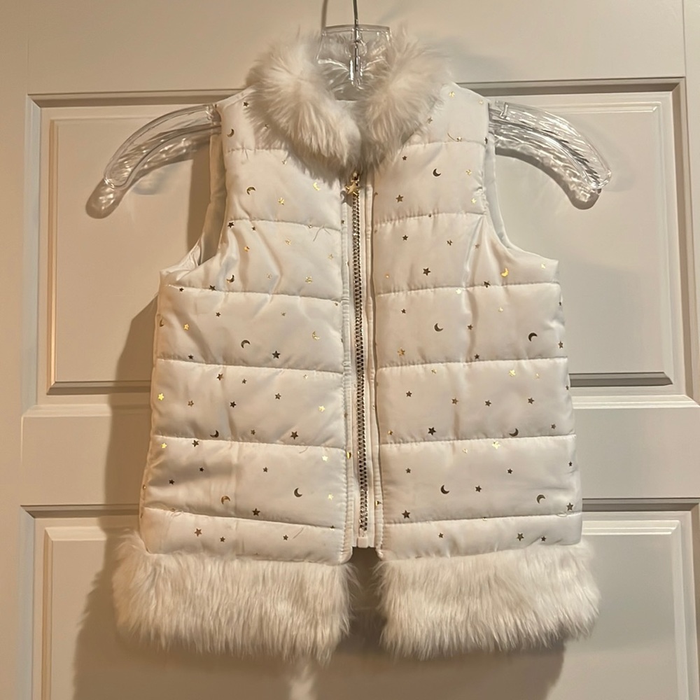 Max Studio Kids Vest - Faux Fur Trim - Full Zipper - Size 5